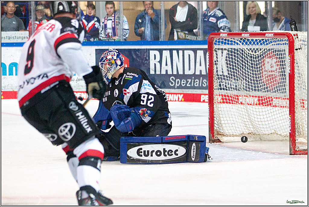 PENNY DEL;  Koelner Haie - Iserlohn Roosters; Koeln, 26.09.2021